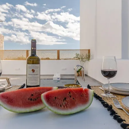 Villa Avona, Kastraki Naxos, By Naxosvibe *
